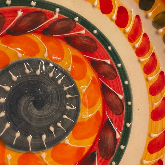 Beautiful bowl !! - Picture 4 of 9